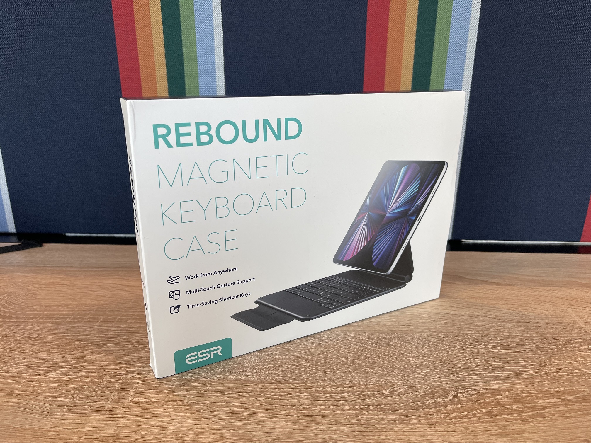 iPad 10th Generation Rebound Magnetic Keyboard Case